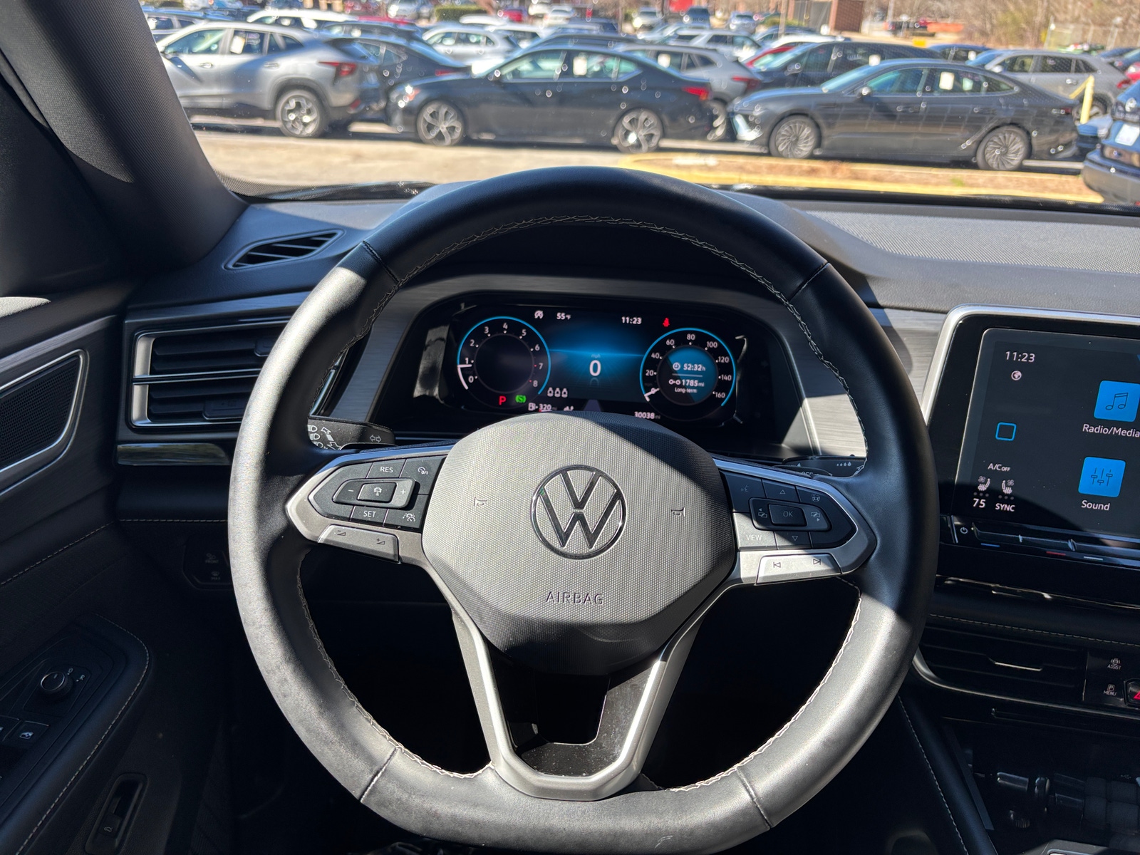 Thumbnail: 2025 Volkswagen Atlas - 5