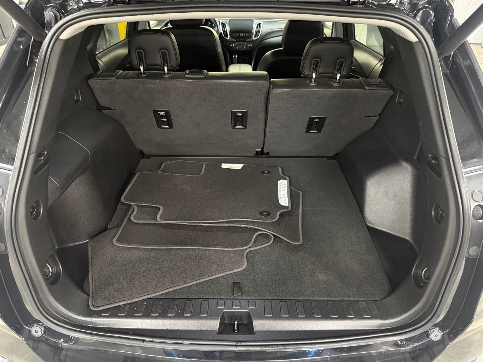 Thumbnail: 2018 Chevrolet Equinox - 6