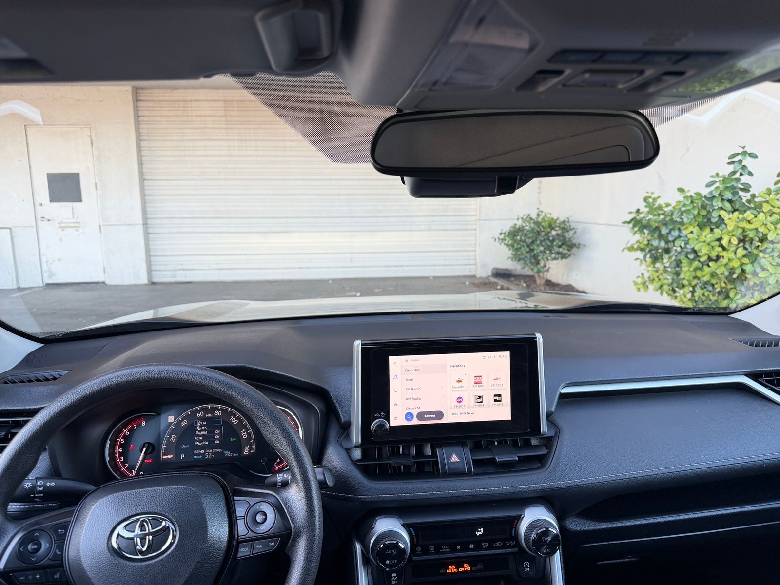 Thumbnail: 2025 Toyota RAV4 - 3