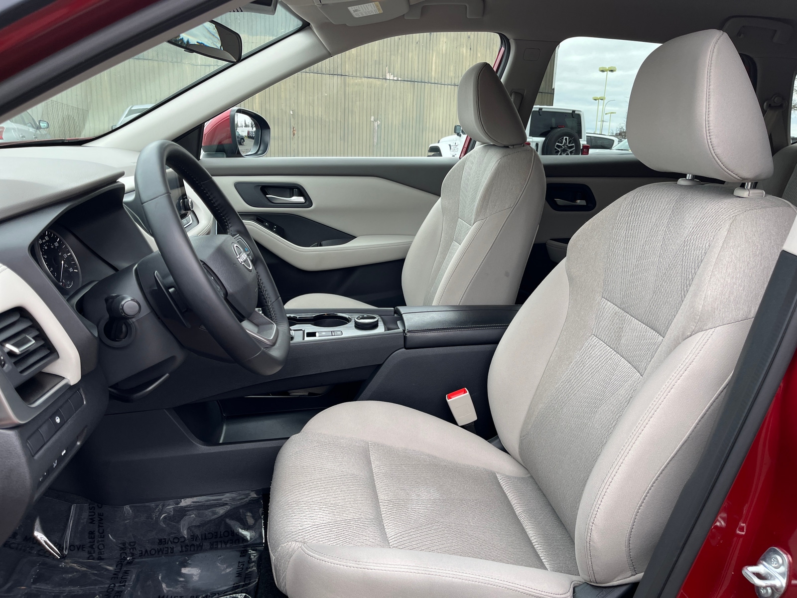 Thumbnail: 2025 Nissan Rogue - 2