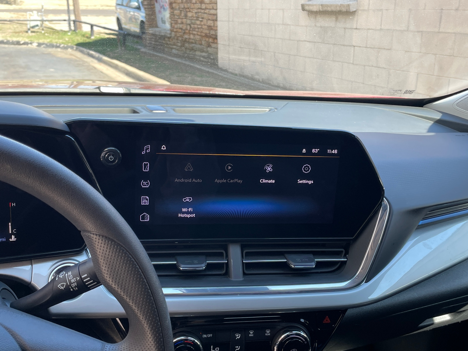 Thumbnail: 2025 Chevrolet Trax - 4