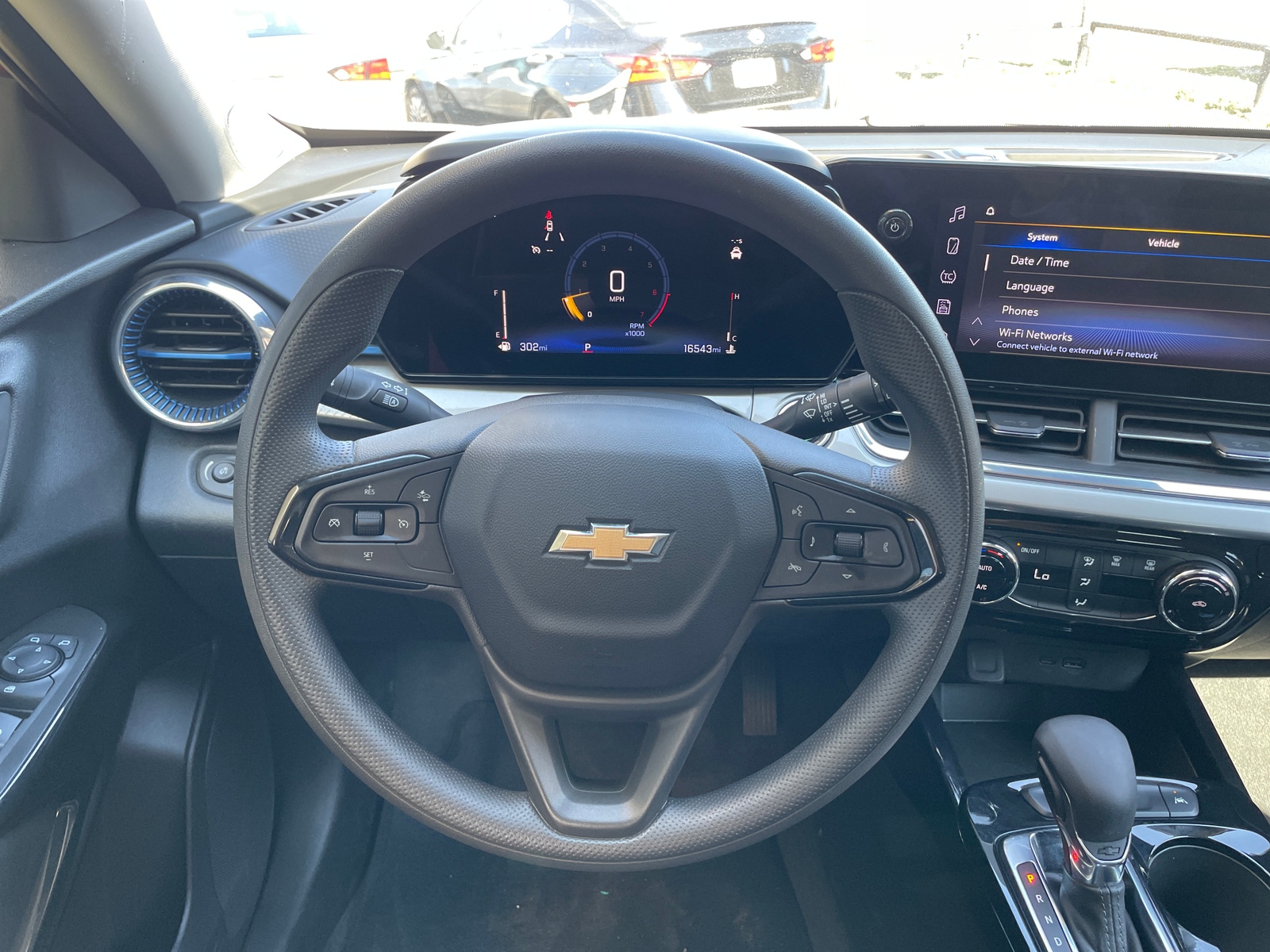 Thumbnail: 2025 Chevrolet Trax - 5