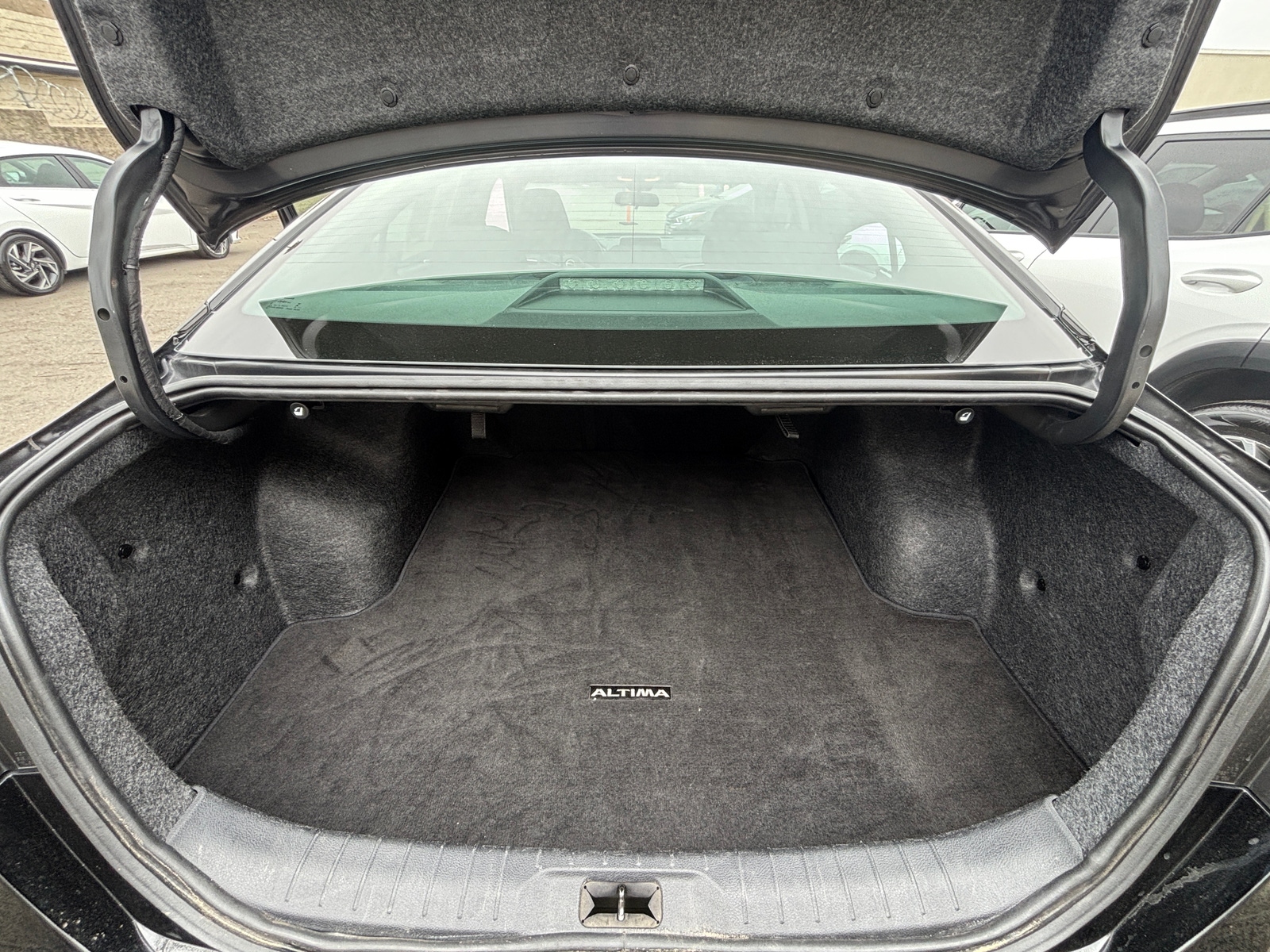 Thumbnail: 2025 Nissan Altima - 6