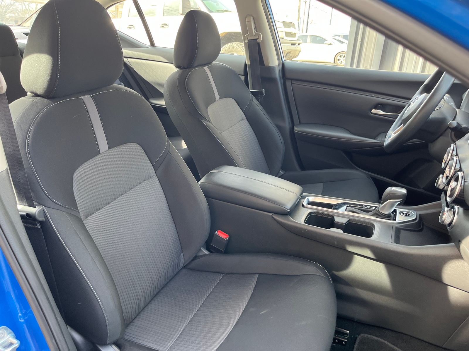 Thumbnail: 2025 Nissan Sentra - 2