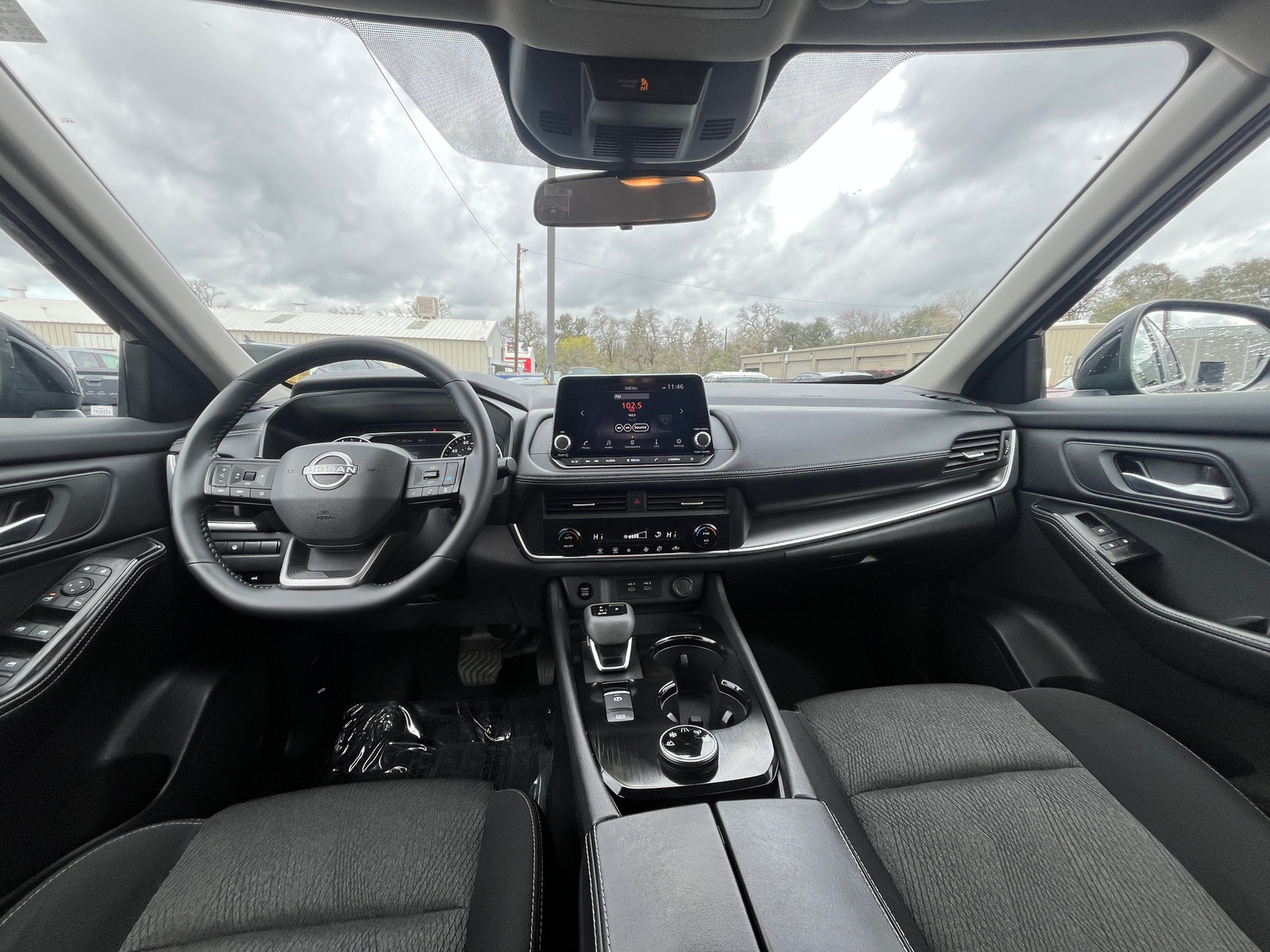 Thumbnail: 2025 Nissan Rogue - 3