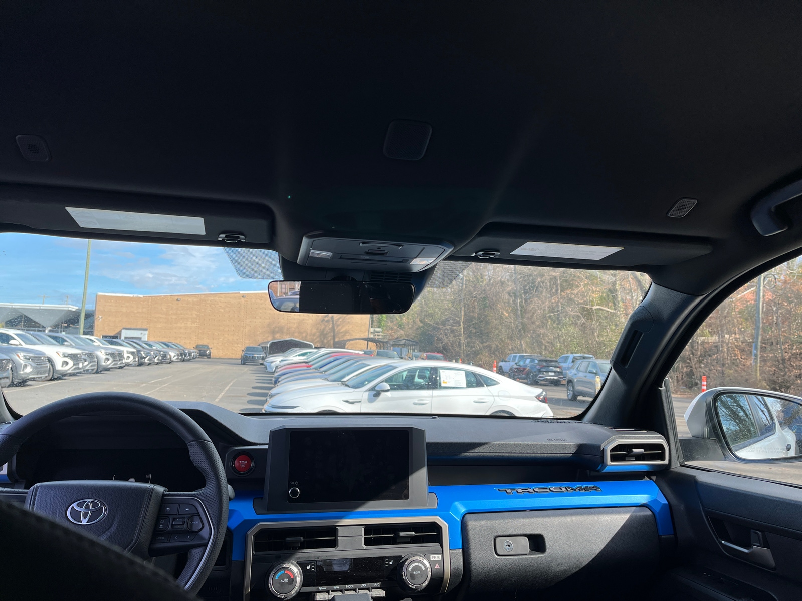 Thumbnail: 2025 Toyota Tacoma - 3