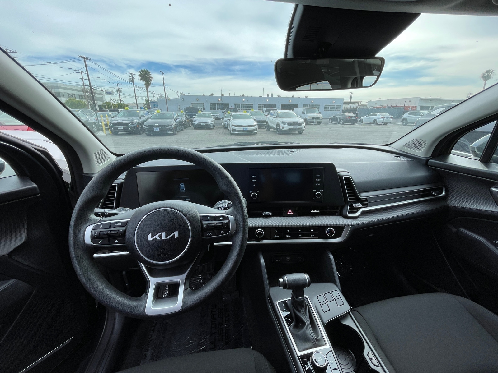 Thumbnail: 2025 Kia Sportage - 3