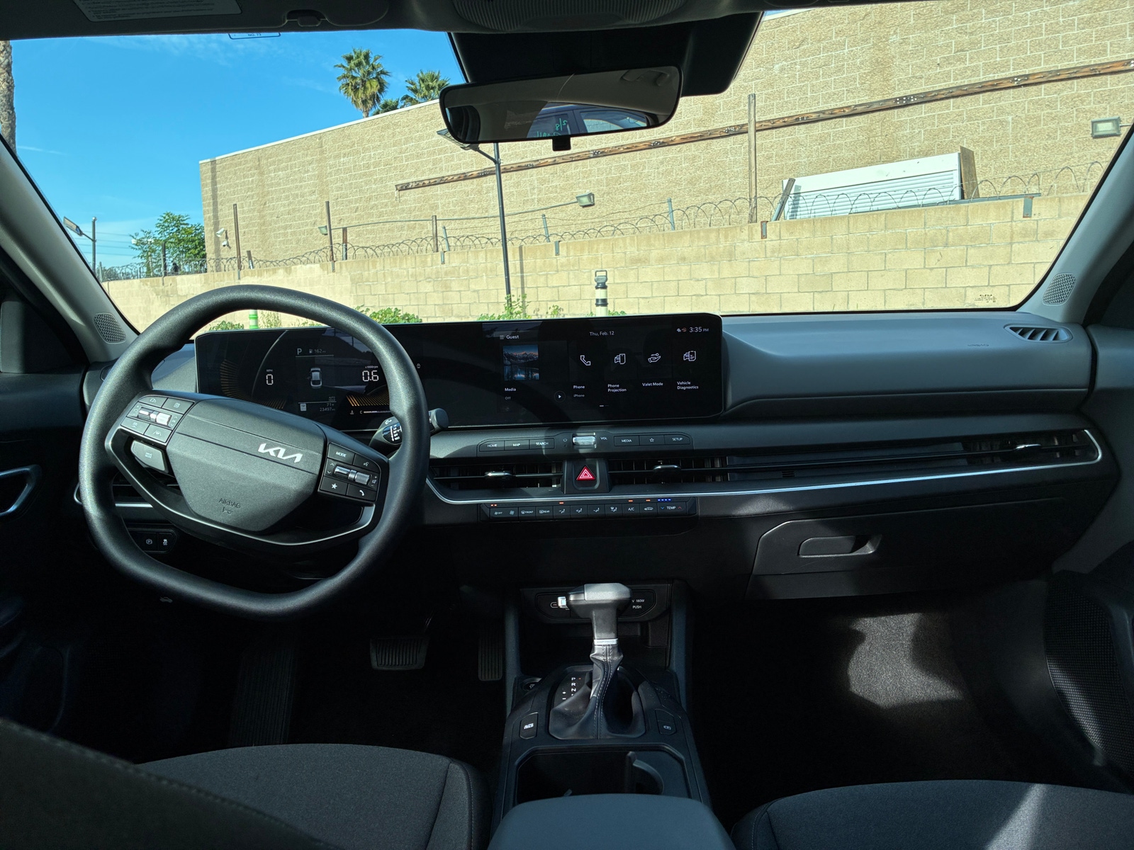 Thumbnail: 2025 Kia K4 - 3