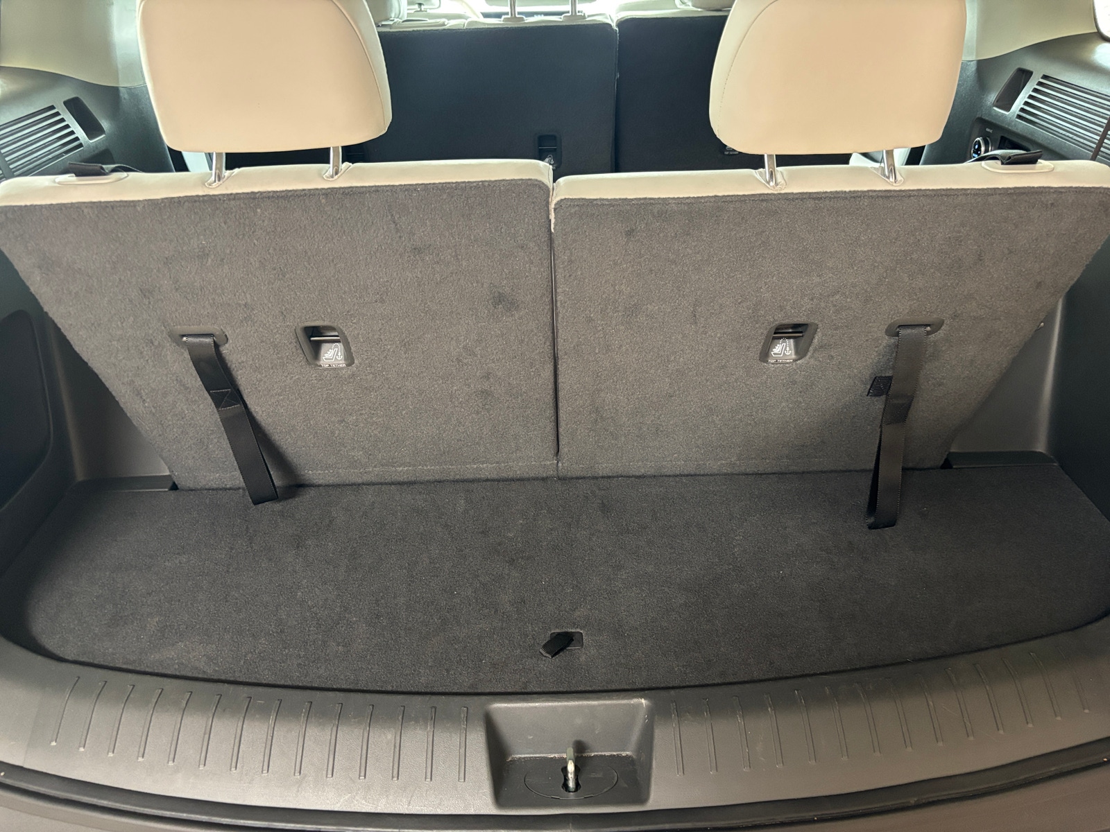 Thumbnail: 2025 Hyundai Santa Fe - 7