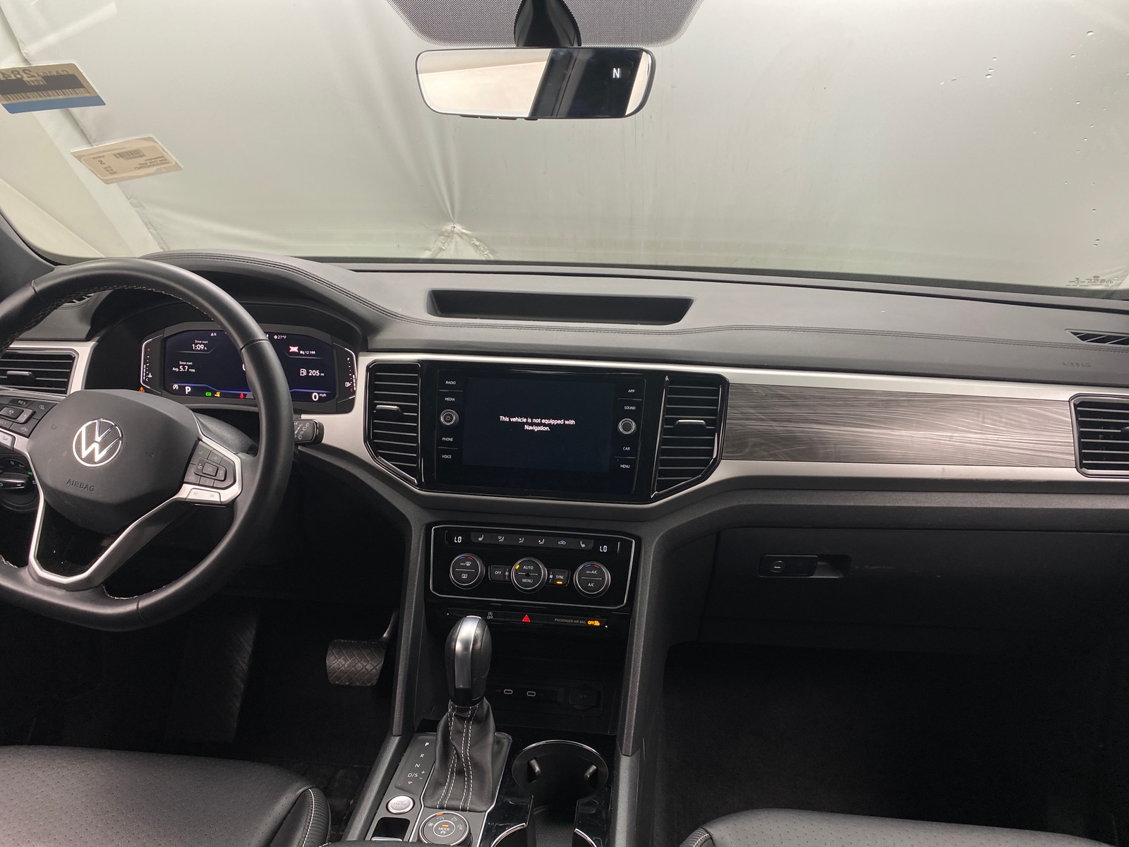 Thumbnail: 2022 Volkswagen Atlas - 2