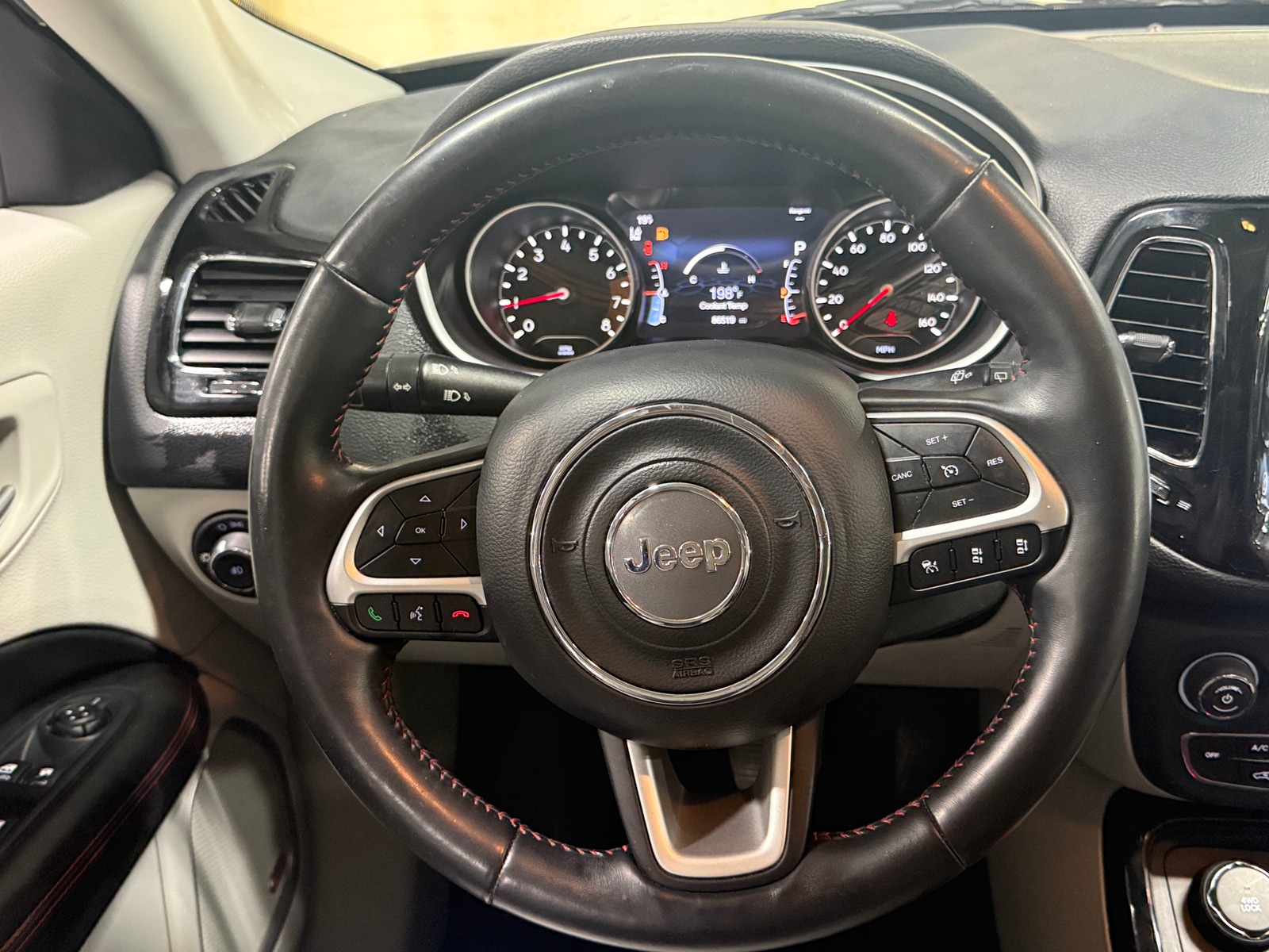 Thumbnail: 2019 Jeep Compass - 4