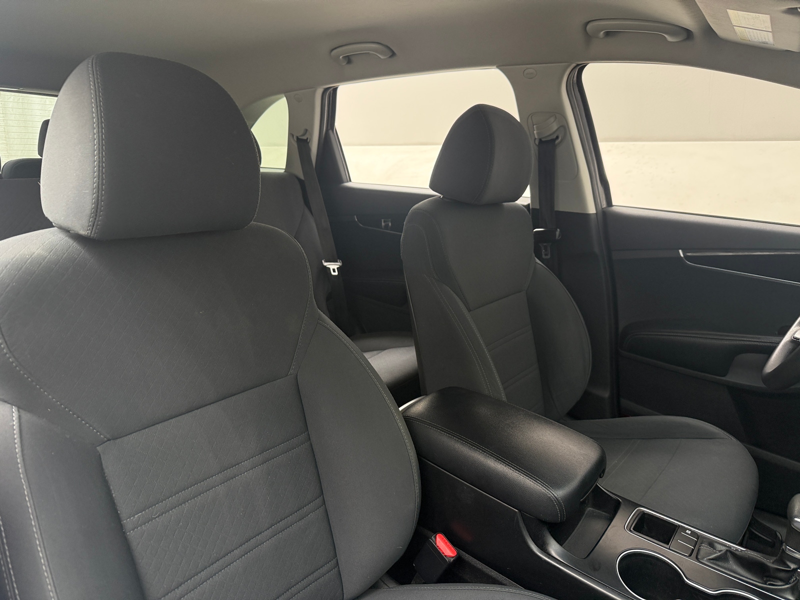 Thumbnail: 2019 Kia Sorento - 2