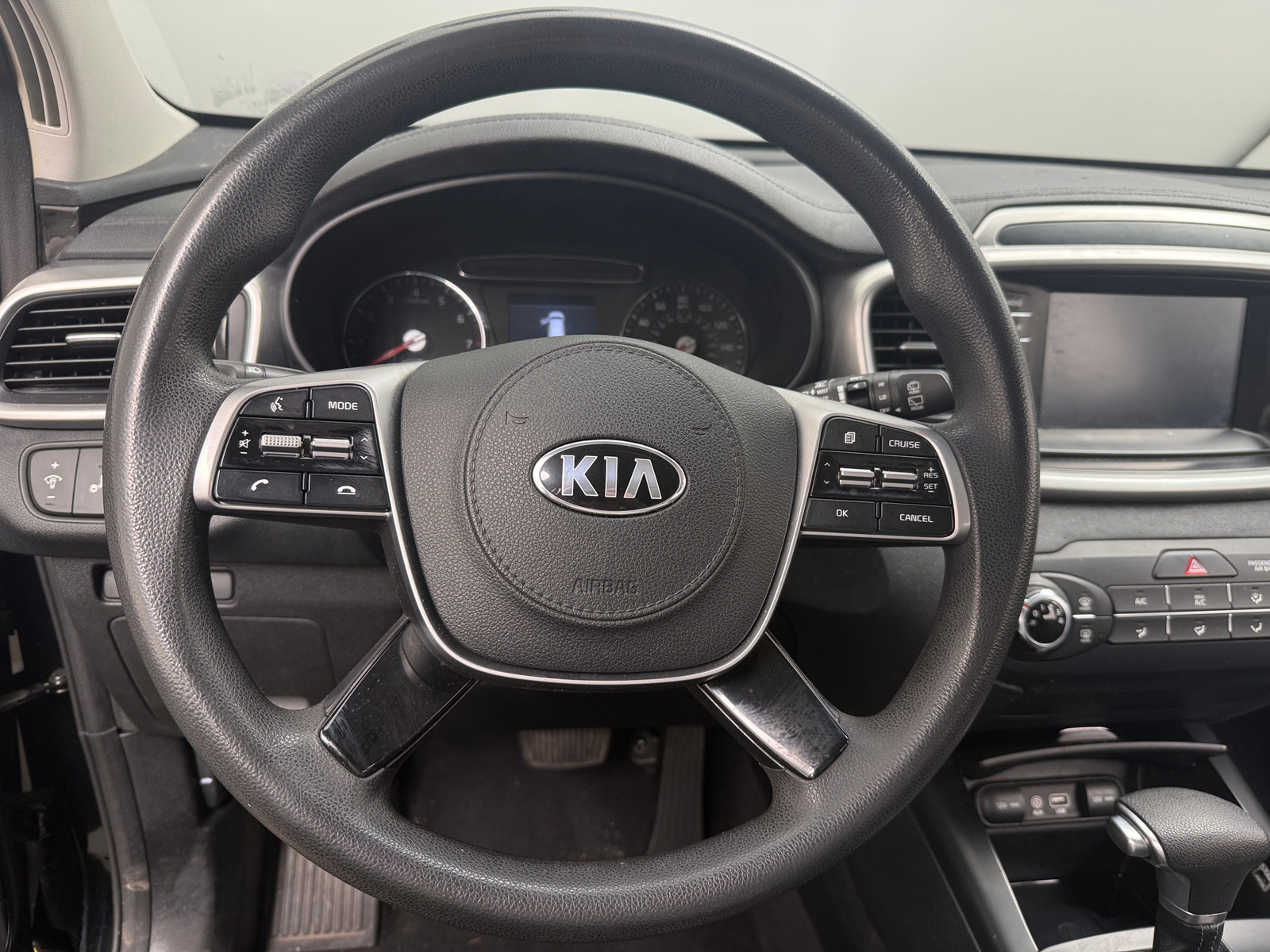 Thumbnail: 2019 Kia Sorento - 5
