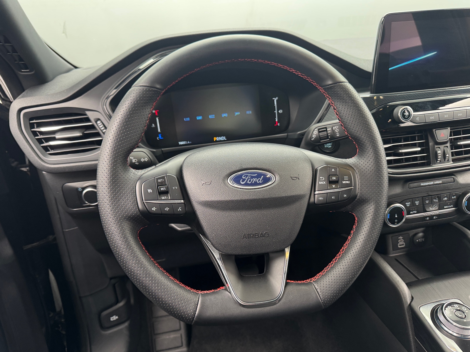 Thumbnail: 2025 Ford Escape - 5