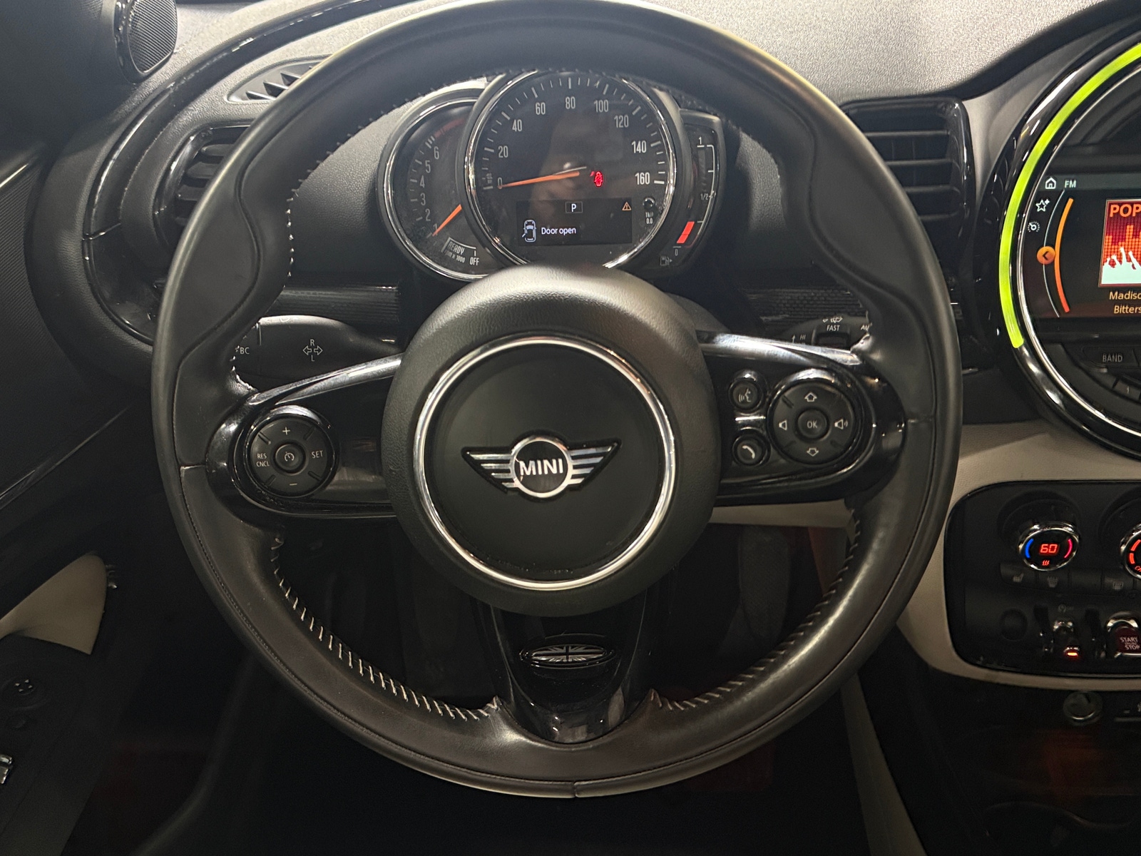 Thumbnail: 2019 MINI Cooper Clubman - 4