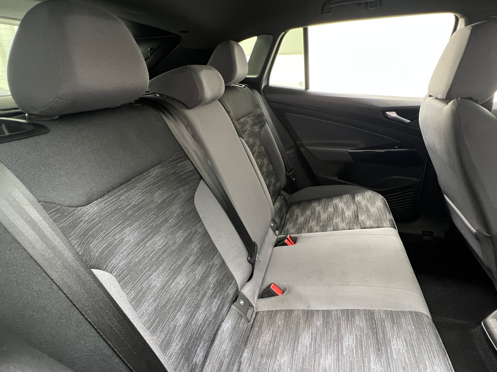 Thumbnail: 2022 Volkswagen ID.4 - 6