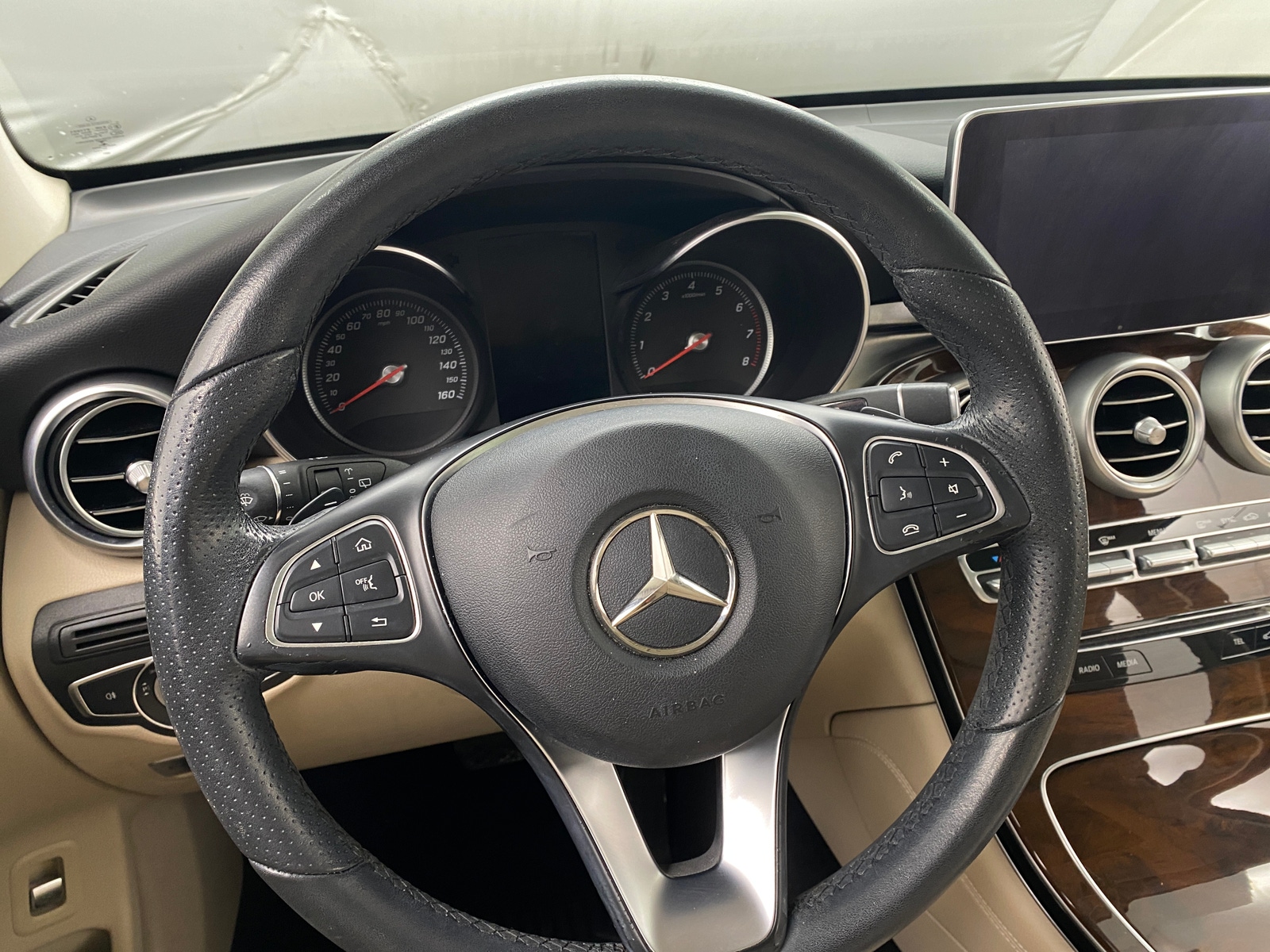 Thumbnail: 2018 Mercedes-Benz GLC - 4