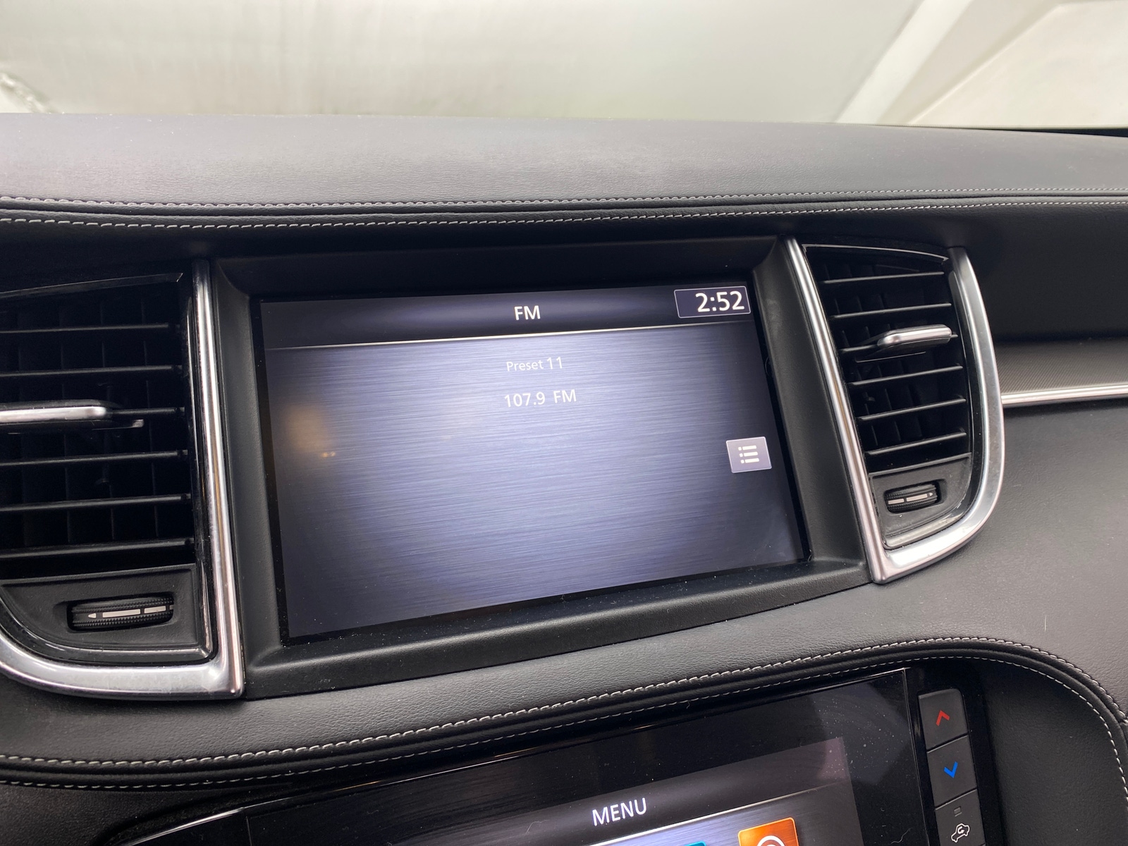 Thumbnail: 2021 INFINITI QX50 - 3