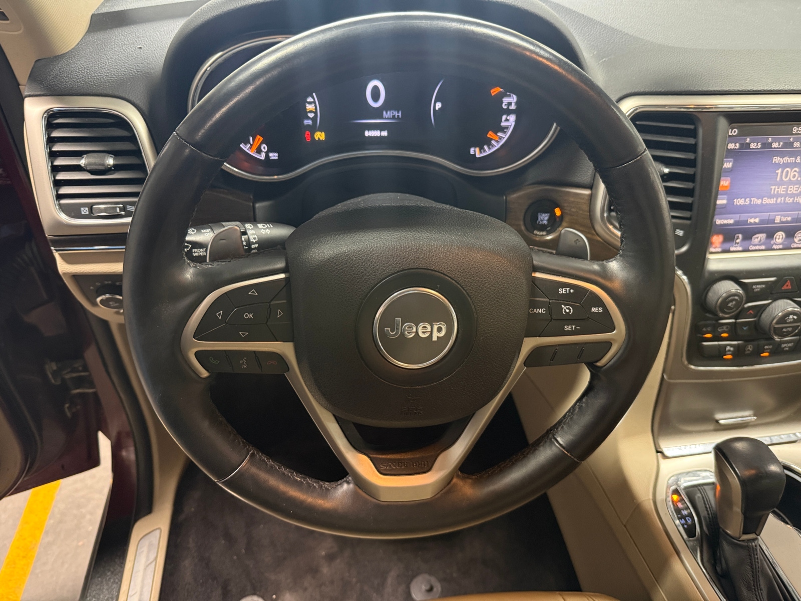 Thumbnail: 2016 Jeep Grand Cherokee - 4