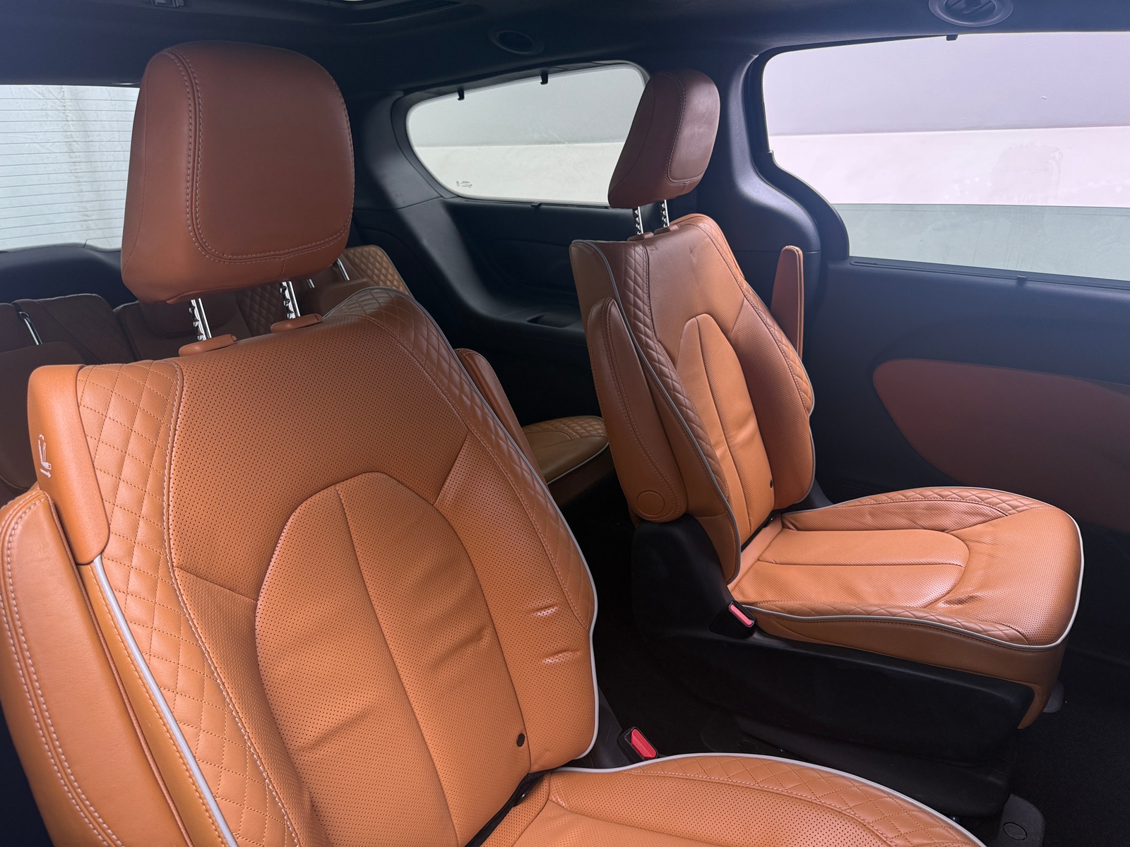 Thumbnail: 2021 Chrysler Pacifica - 5