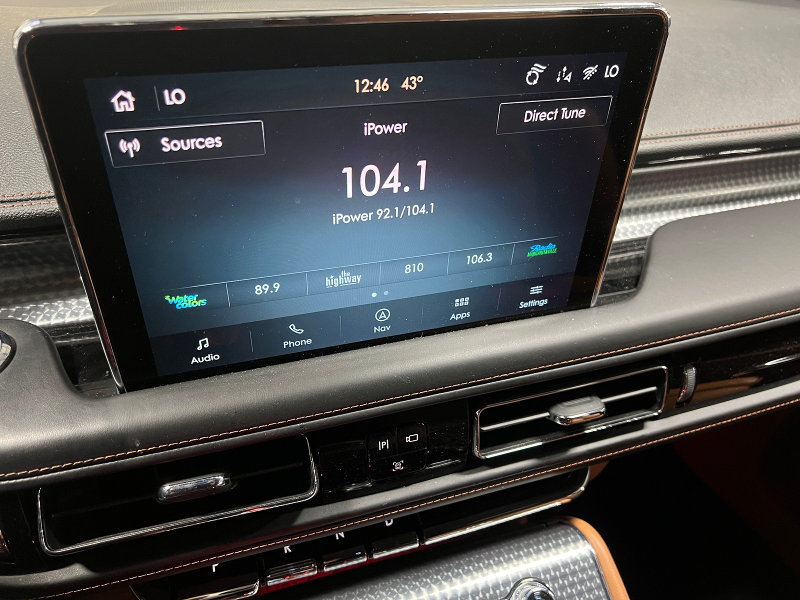 Thumbnail: 2023 Lincoln Aviator - 3