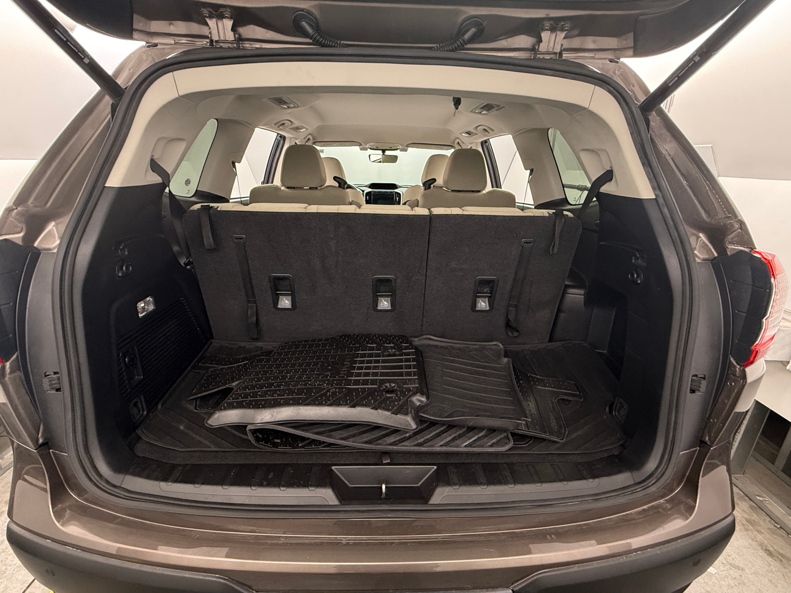 Thumbnail: 2022 Subaru Ascent - 7