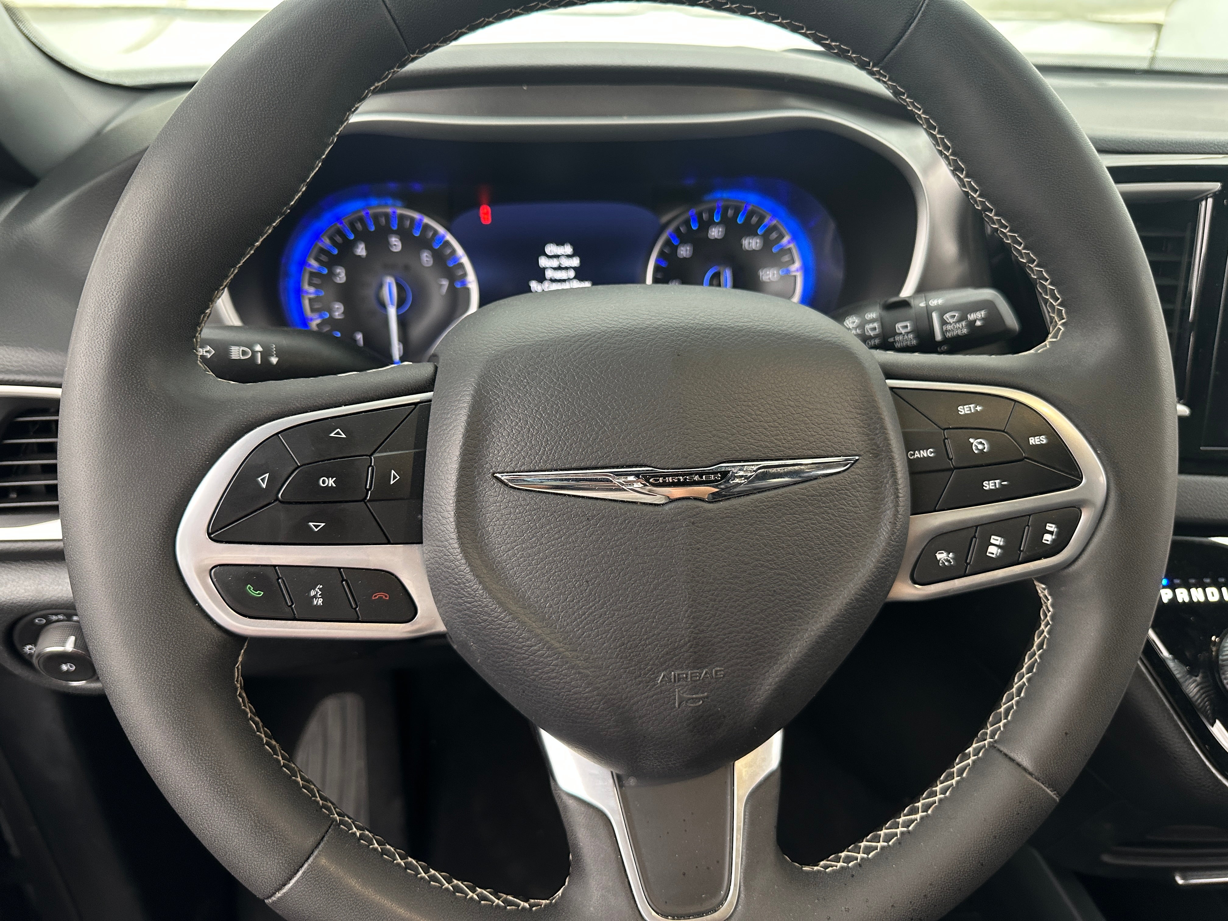 2025 Chrysler Pacifica