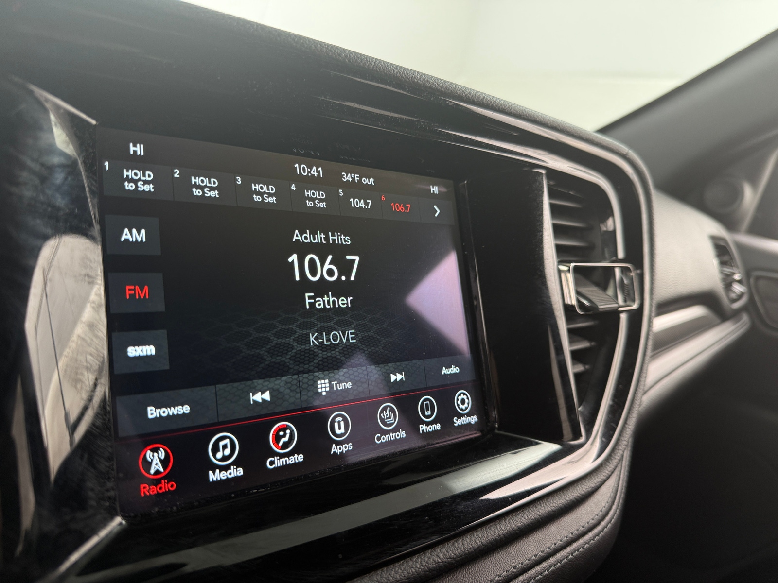 Thumbnail: 2022 Dodge Durango - 4