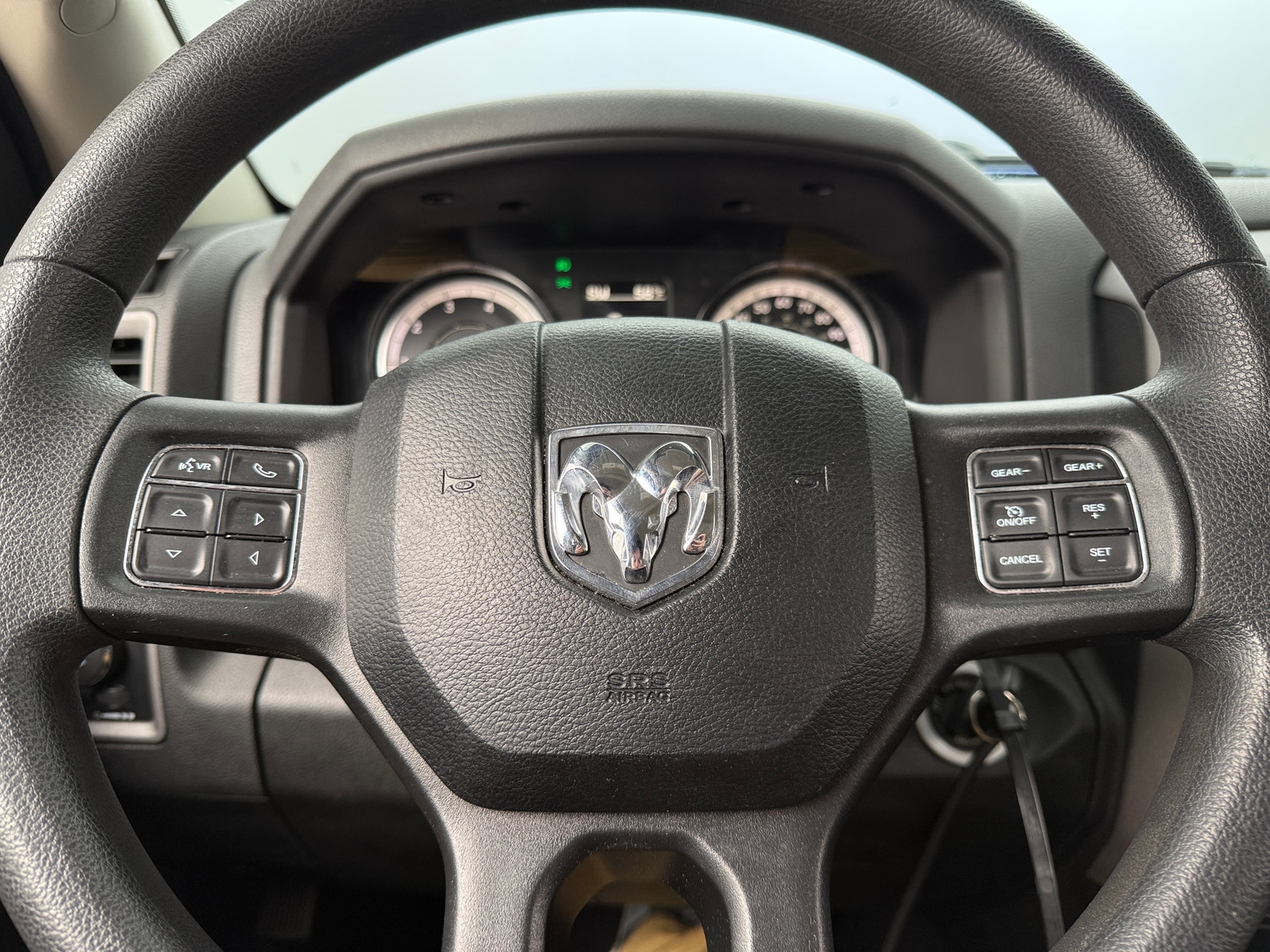 Thumbnail: 2019 RAM 1500 Classic - 5