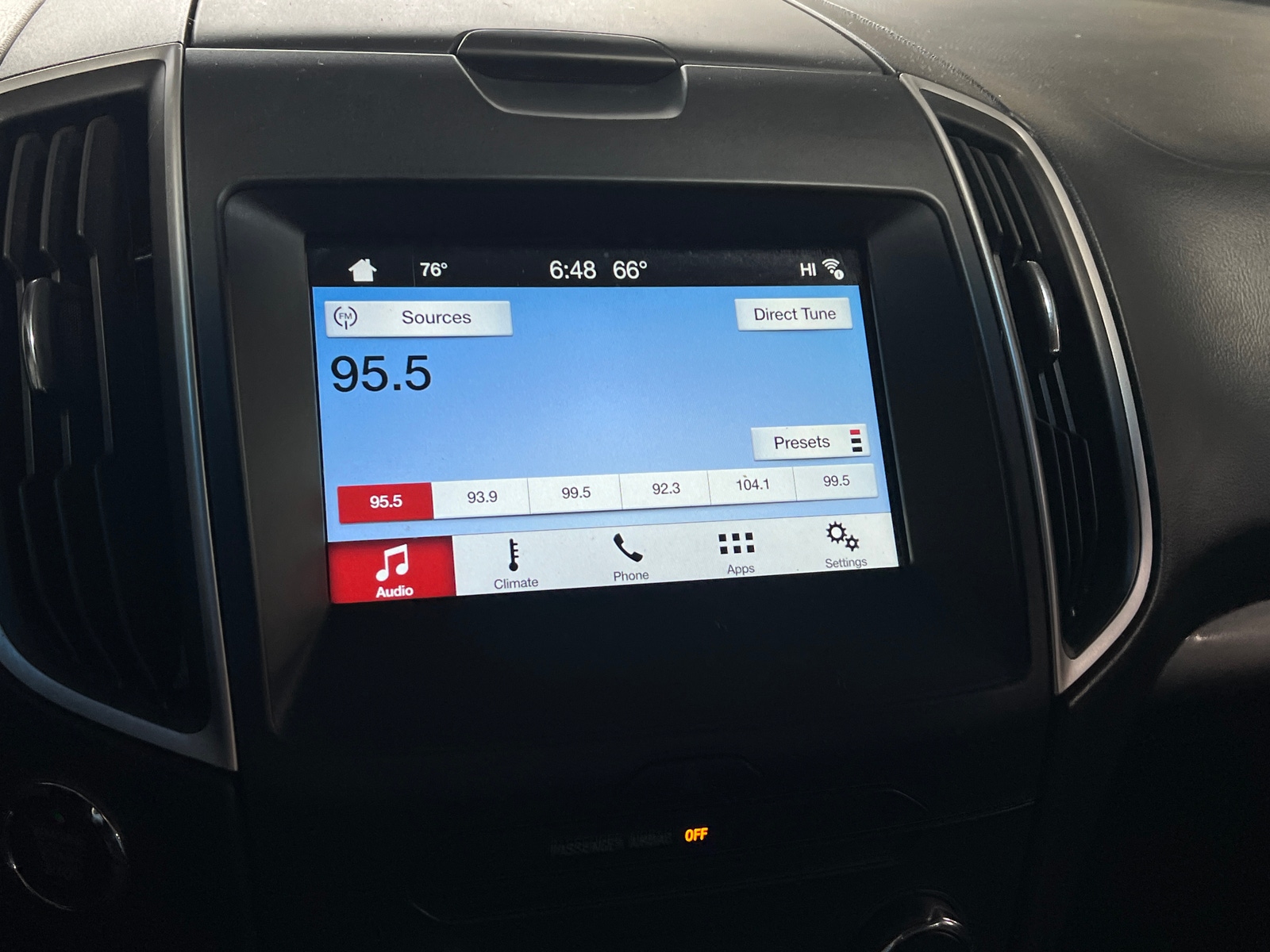 Thumbnail: 2017 Ford Edge - 4