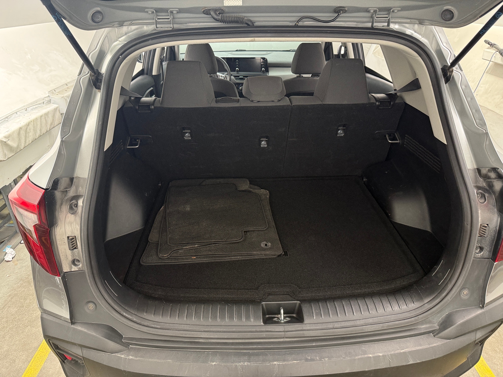 Thumbnail: 2024 Kia Seltos - 7