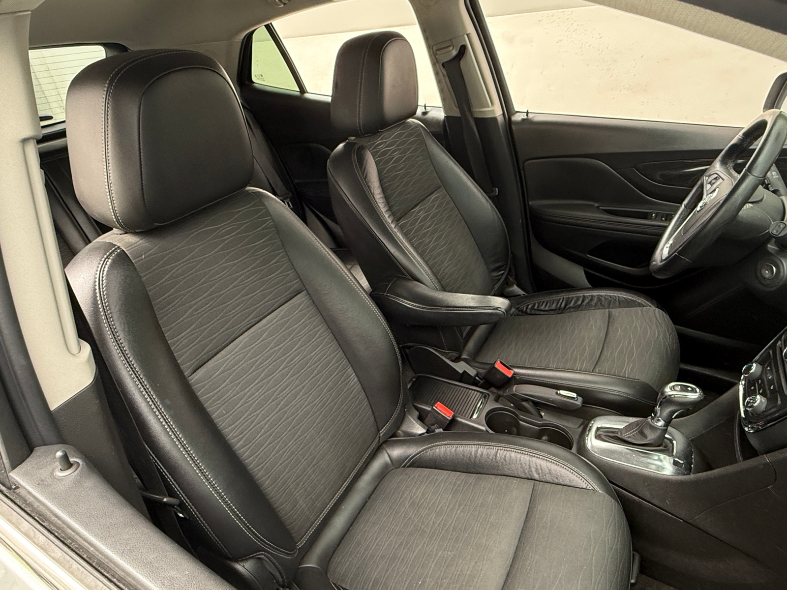 Thumbnail: 2016 Buick Encore - 2