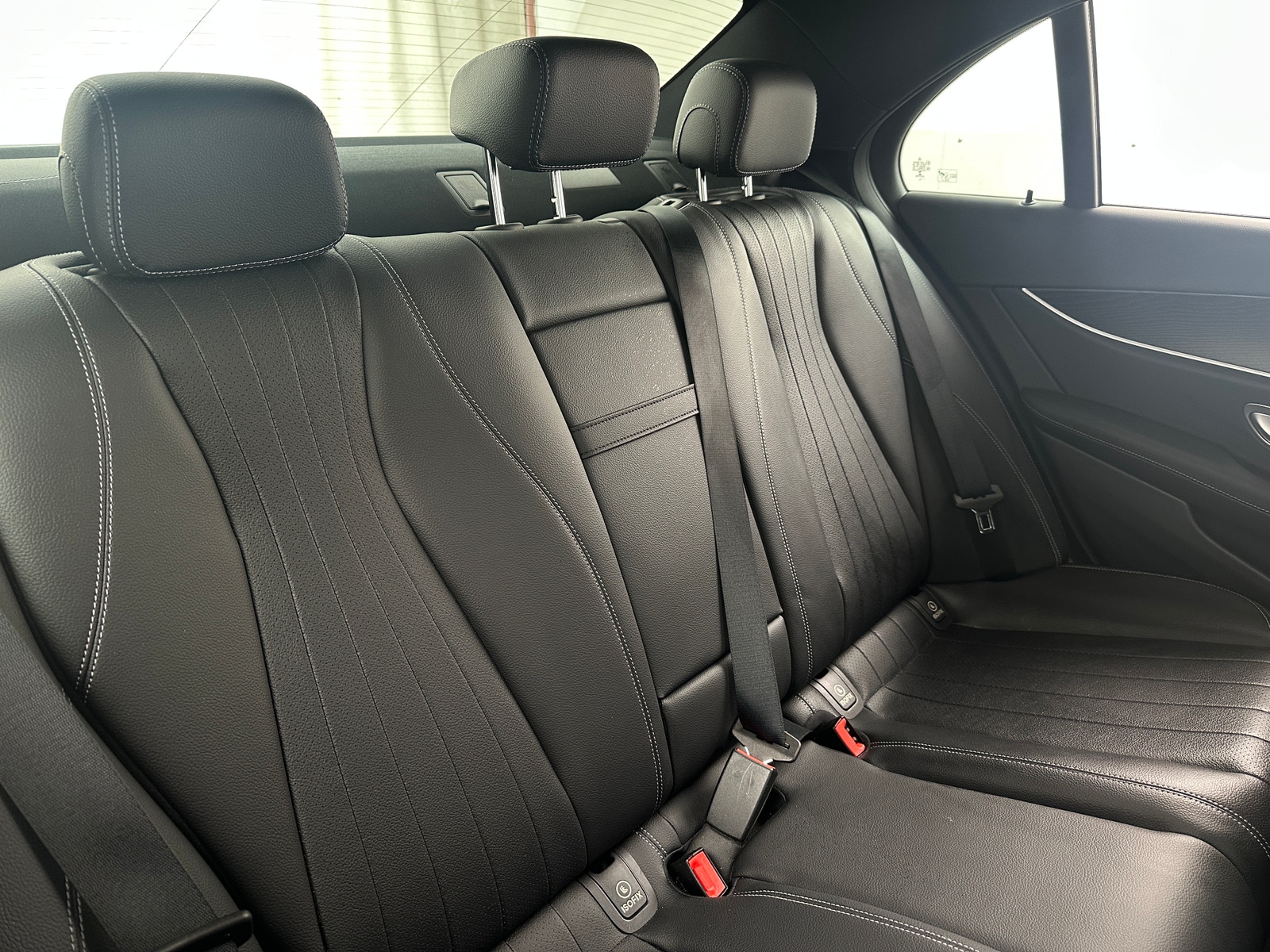 Thumbnail: 2022 Mercedes-Benz E-Class - 5