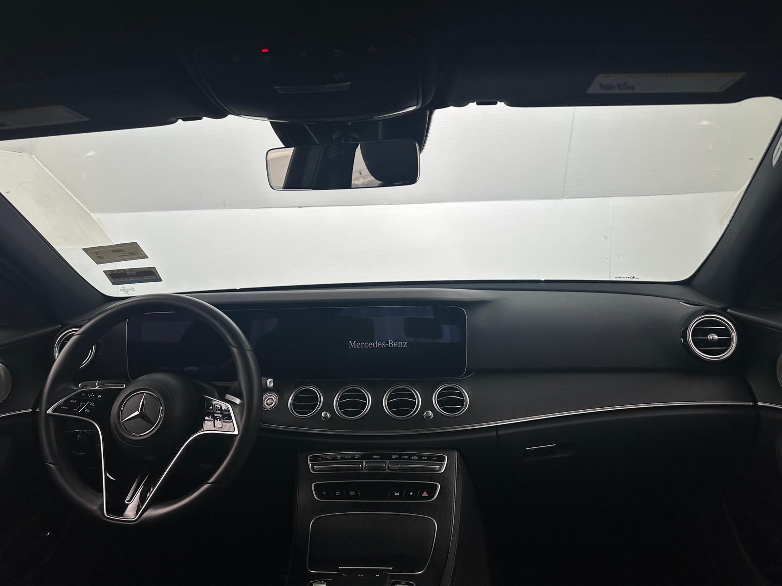 Thumbnail: 2022 Mercedes-Benz E-Class - 2