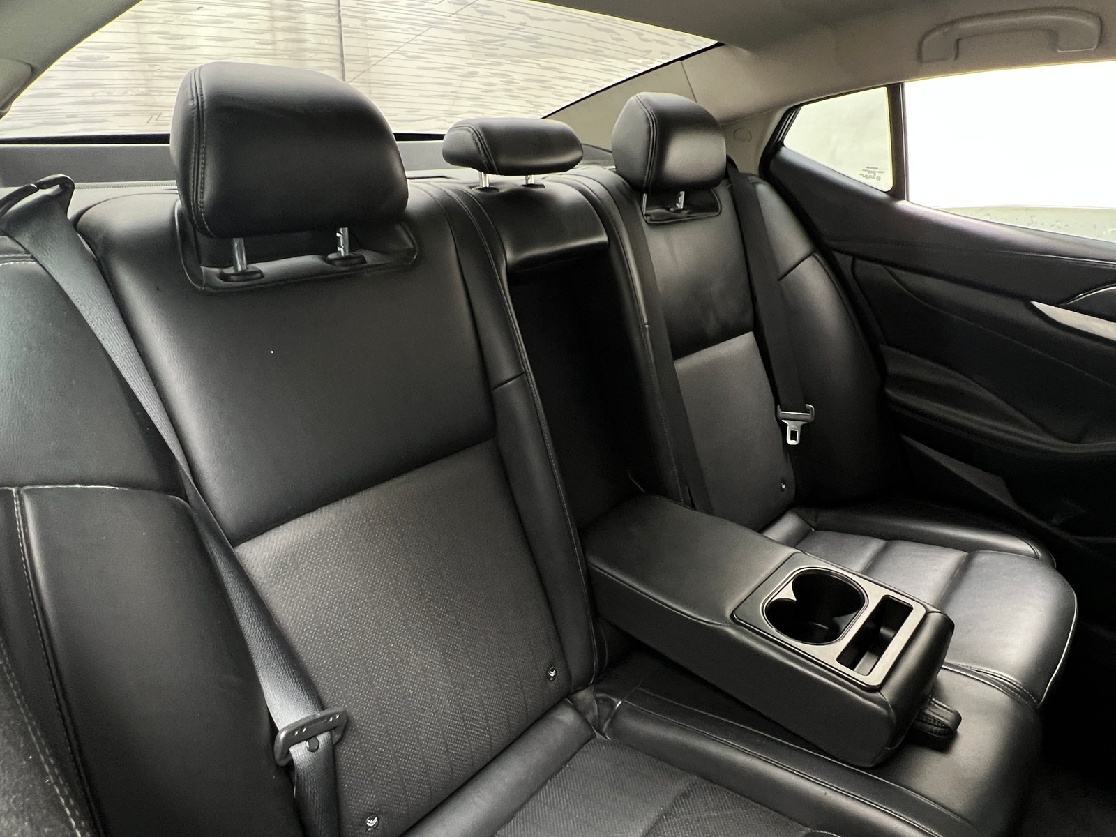 Thumbnail: 2017 Nissan Maxima - 5