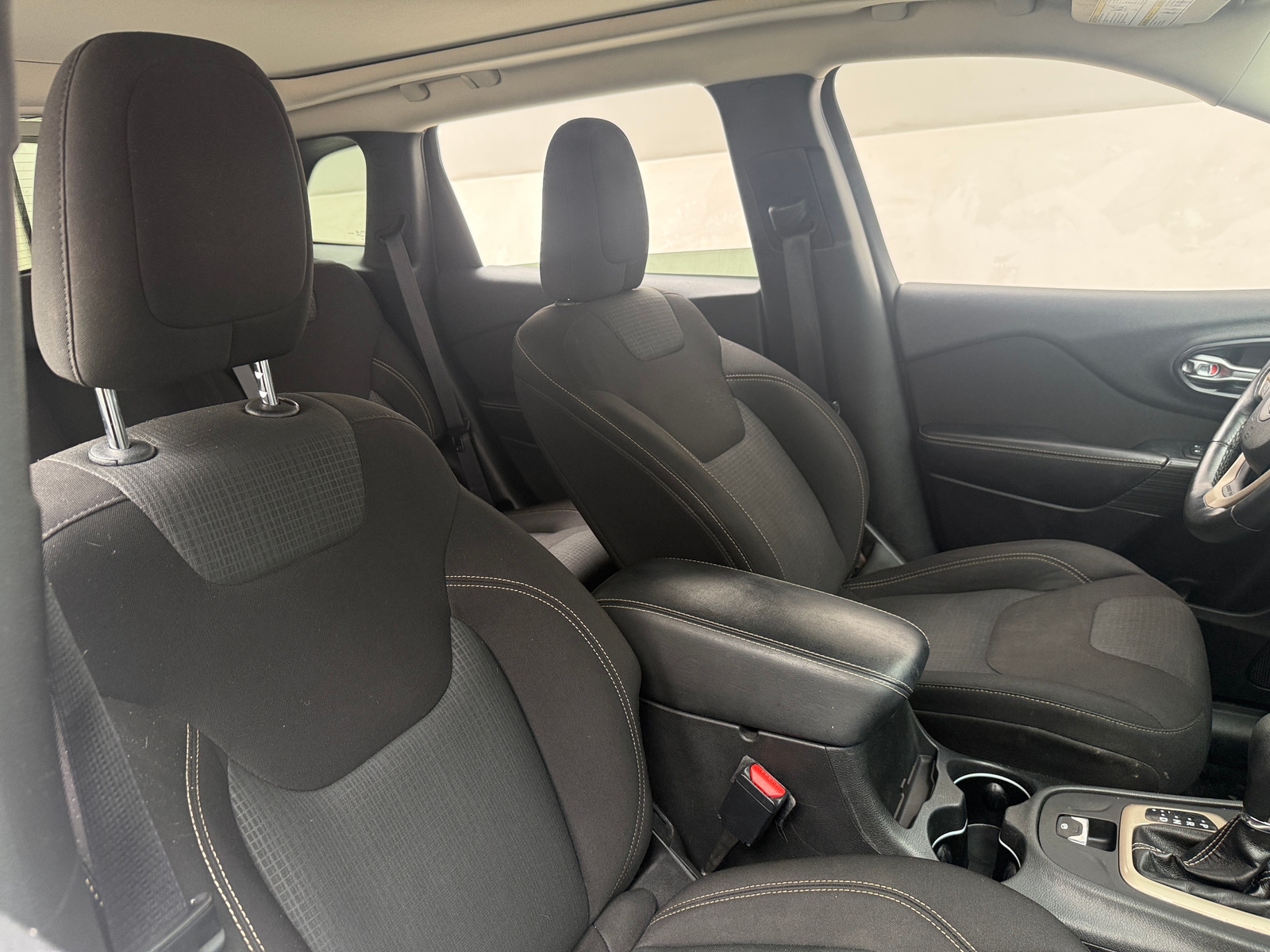 Thumbnail: 2016 Jeep Cherokee - 2