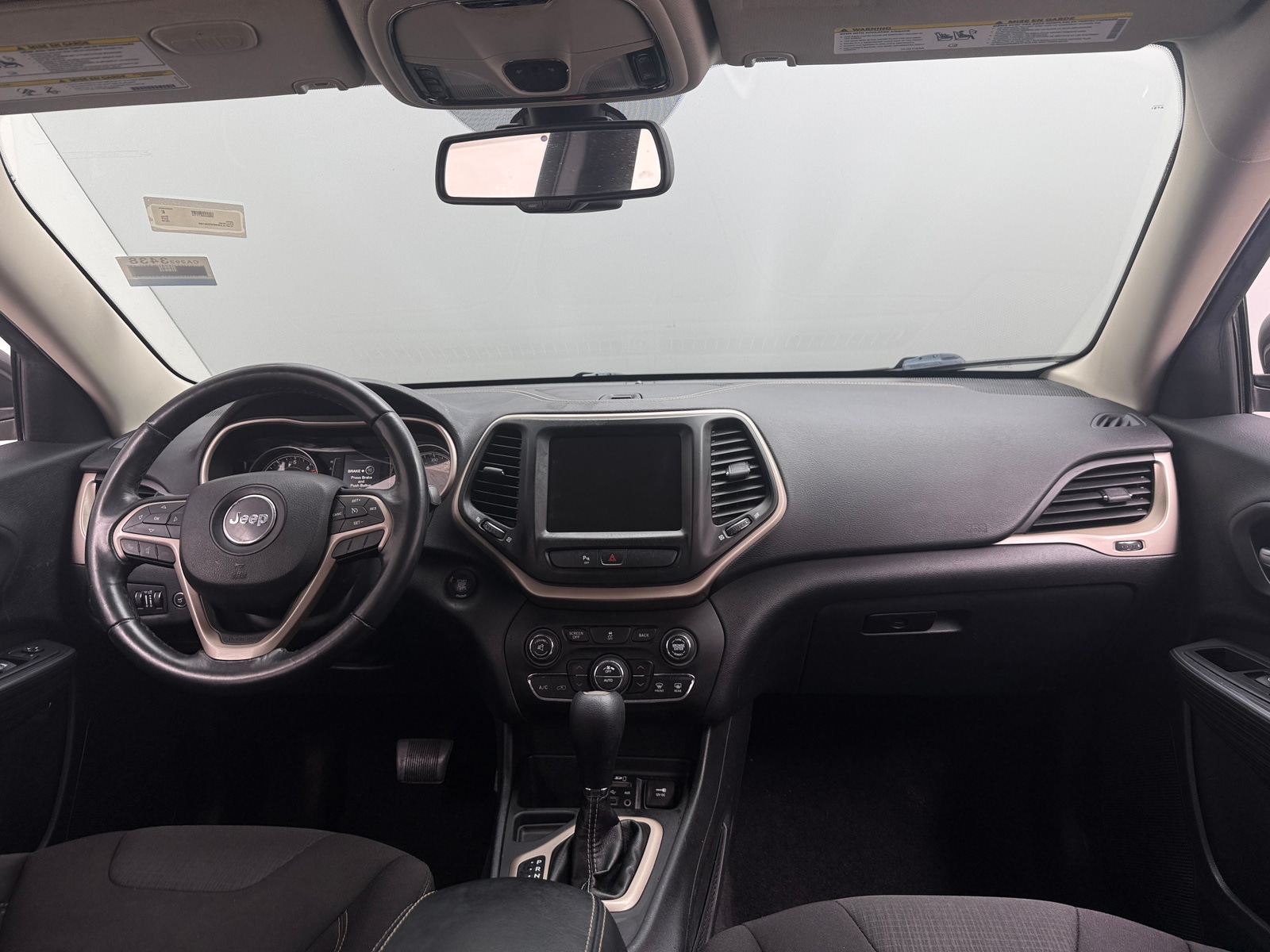 Thumbnail: 2016 Jeep Cherokee - 3