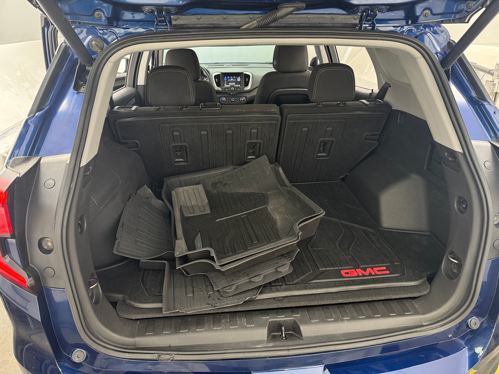 Thumbnail: 2022 GMC Terrain - 7