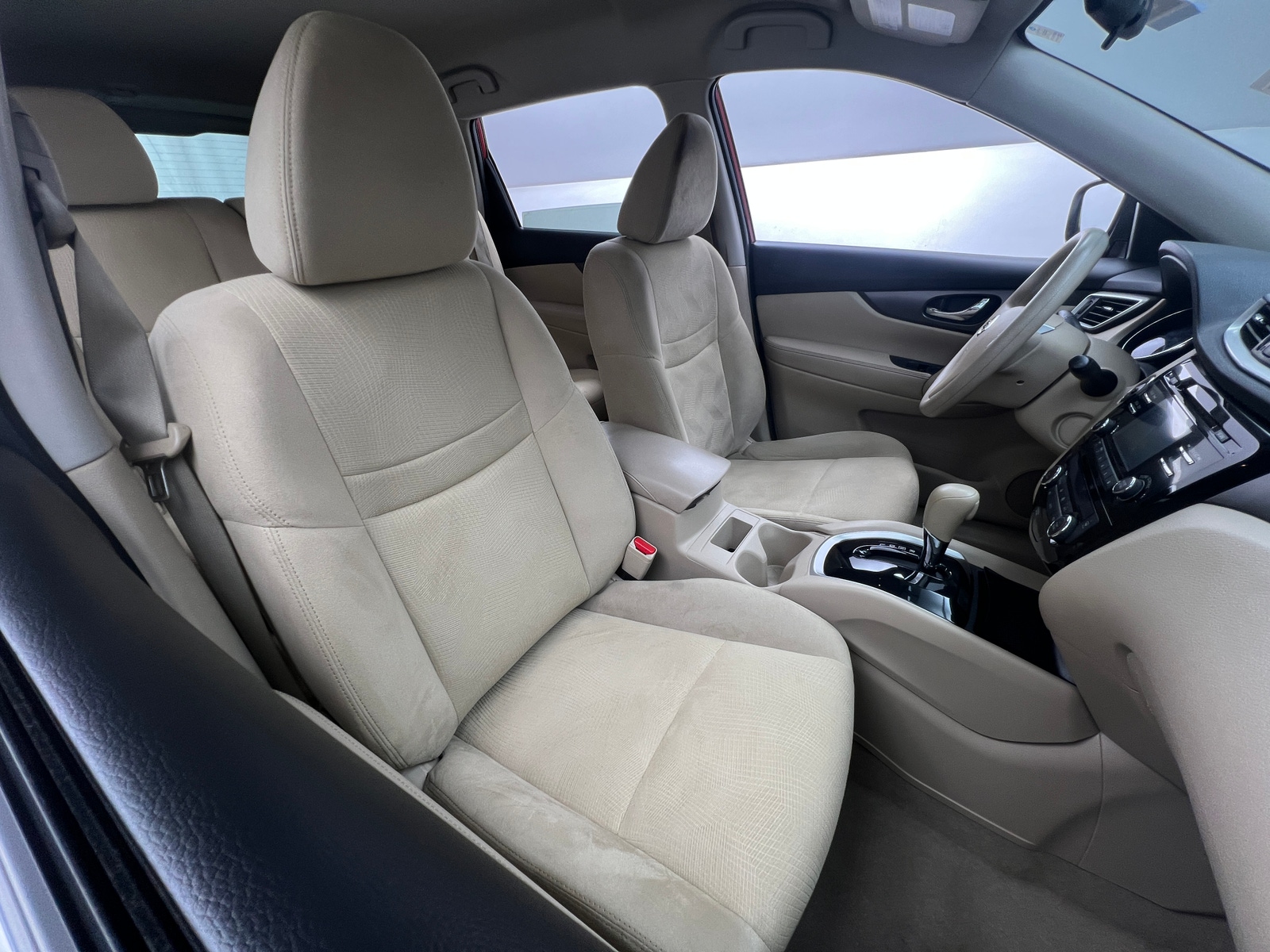 Thumbnail: 2014 Nissan Rogue - 2