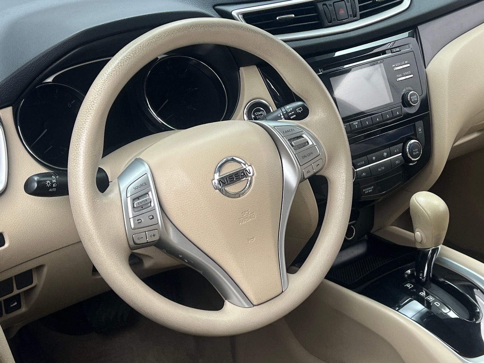 Thumbnail: 2014 Nissan Rogue - 5