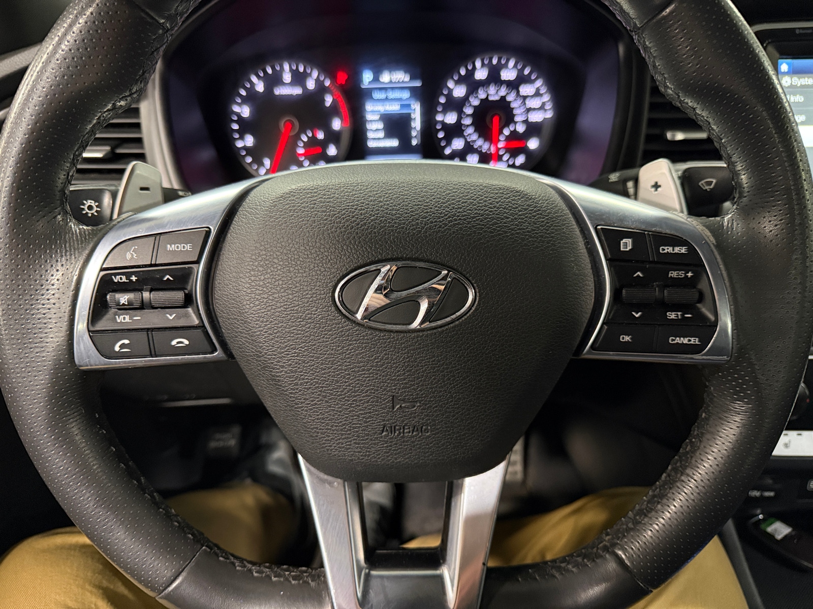 Thumbnail: 2018 Hyundai Sonata - 4