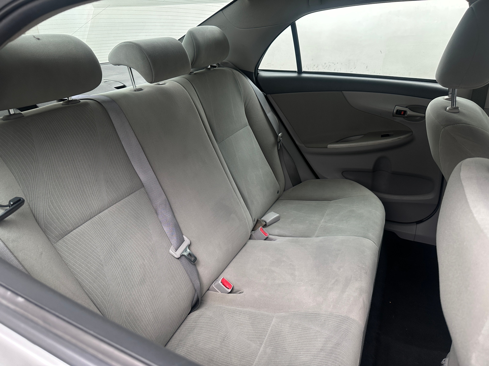 Thumbnail: 2011 Toyota Corolla - 6