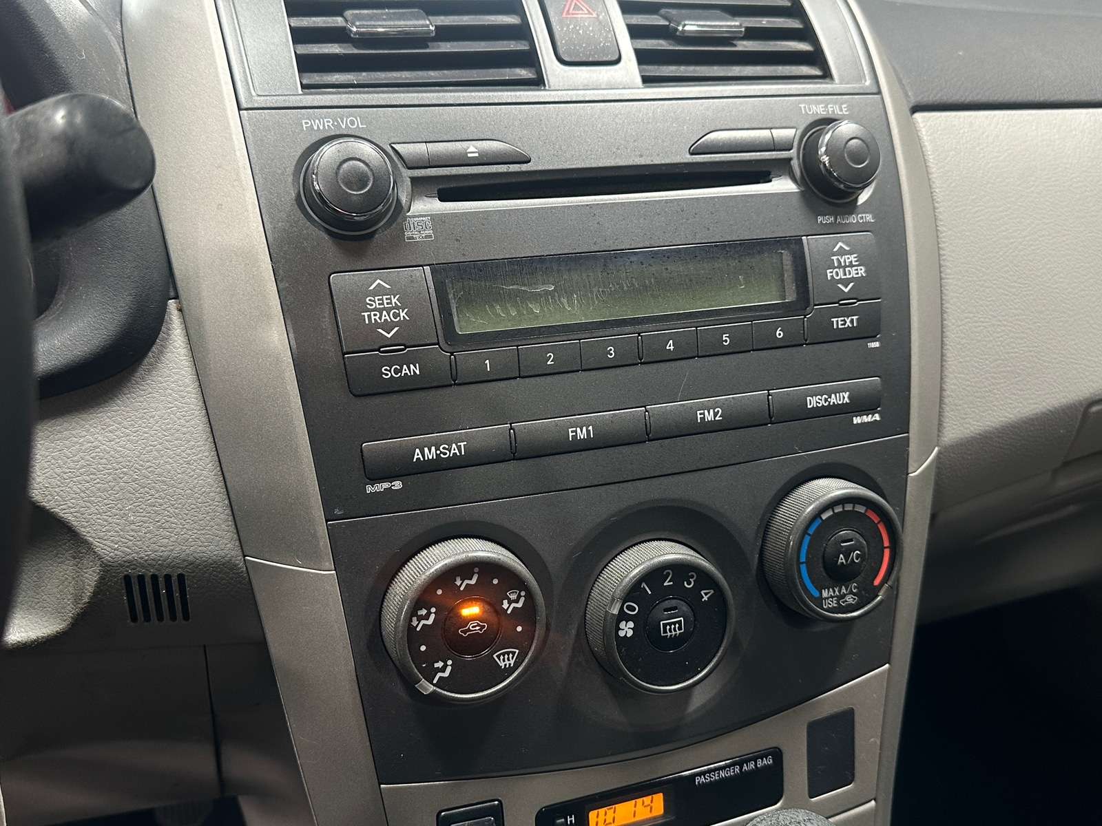 Thumbnail: 2011 Toyota Corolla - 4