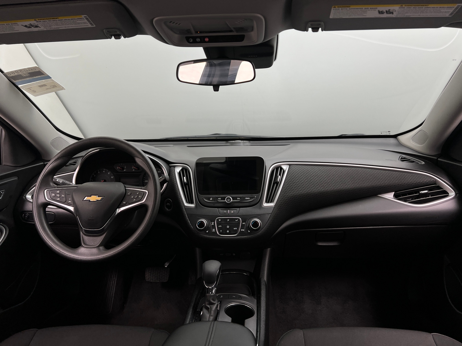 Thumbnail: 2024 Chevrolet Malibu - 3