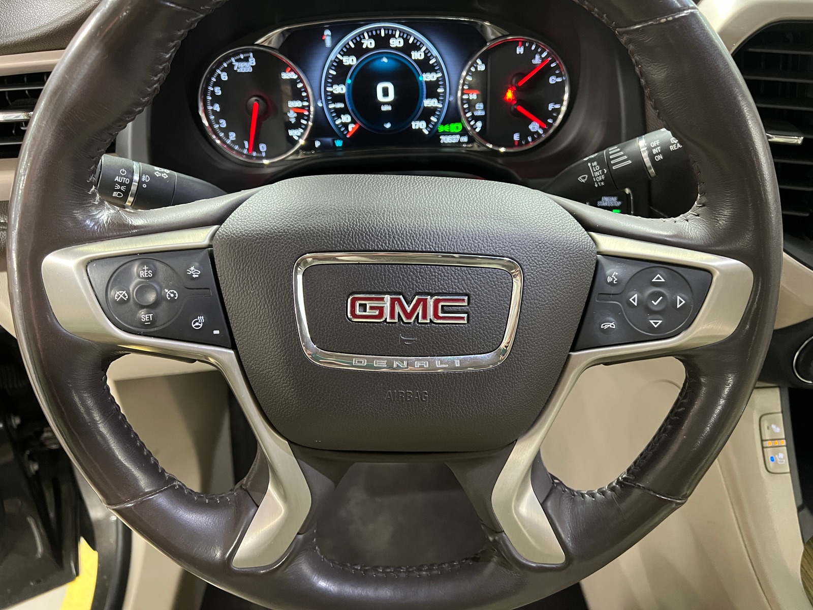 Thumbnail: 2019 GMC Acadia - 4