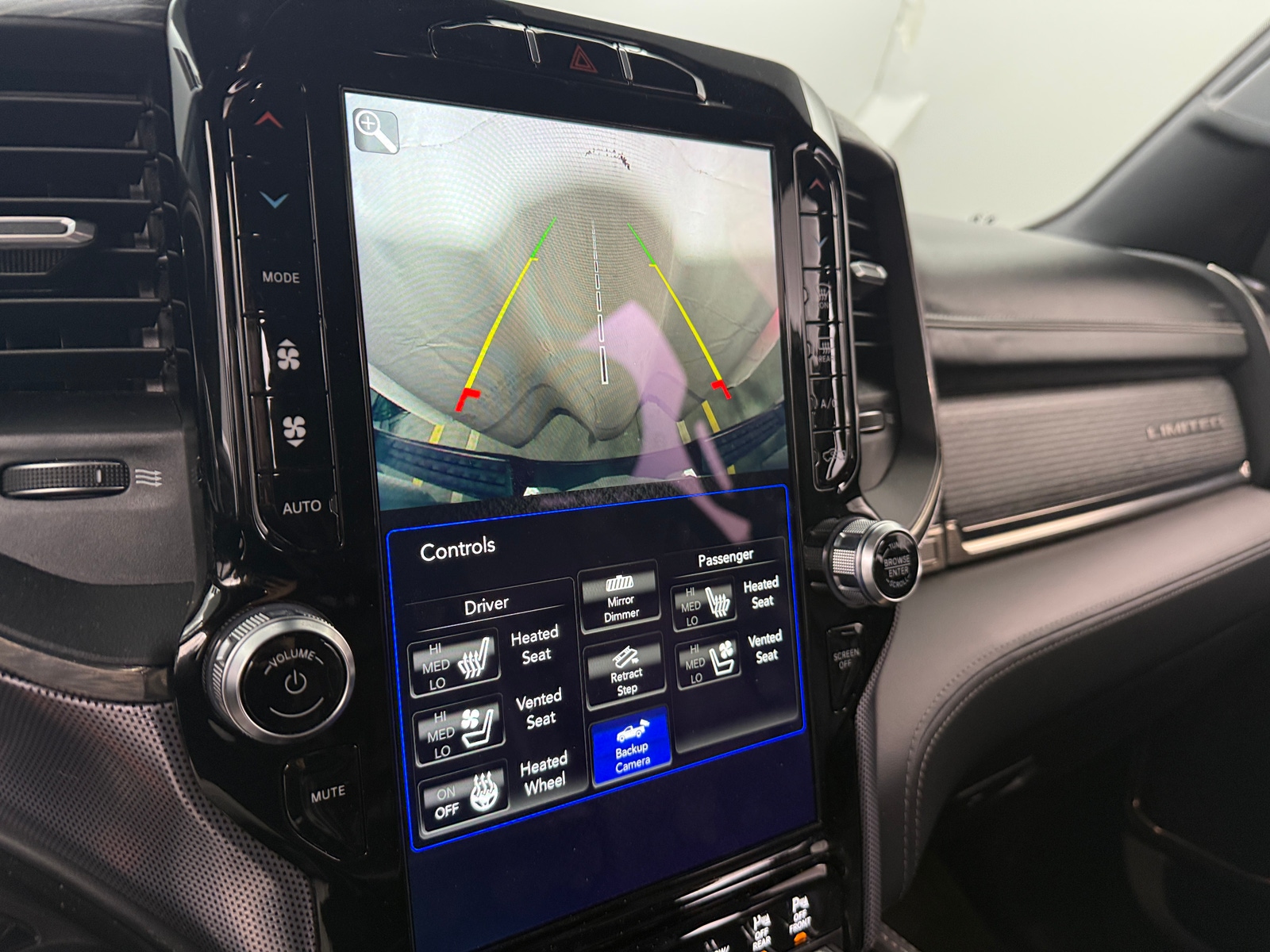 Thumbnail: 2020 RAM 1500 - 3