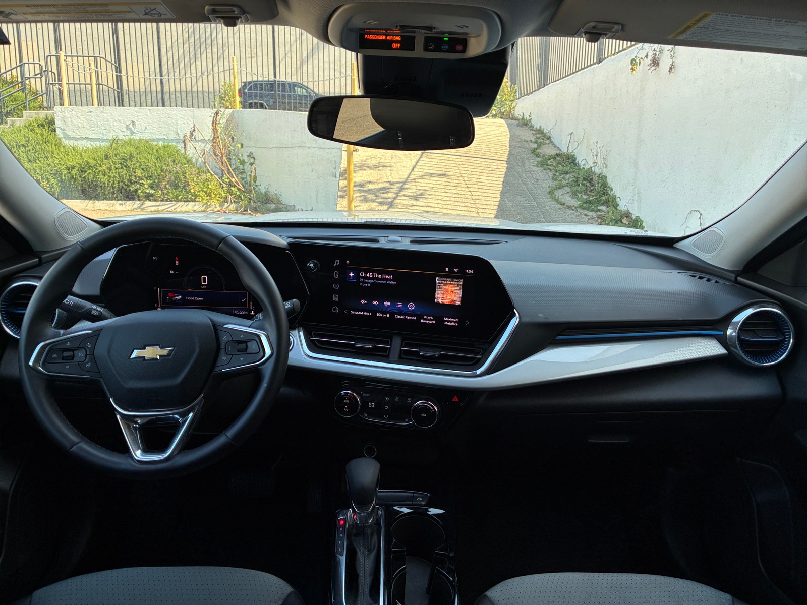 Thumbnail: 2025 Chevrolet Trax - 3