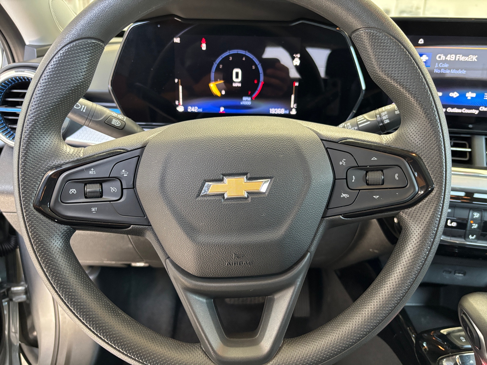 Thumbnail: 2025 Chevrolet Trax - 5