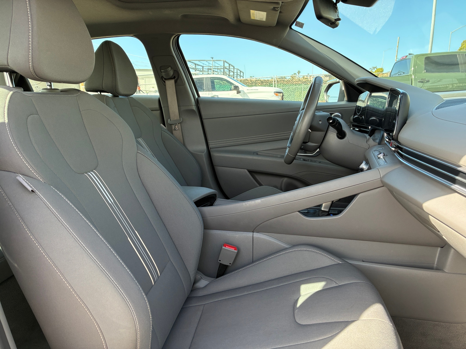 Thumbnail: 2025 Hyundai Elantra - 2