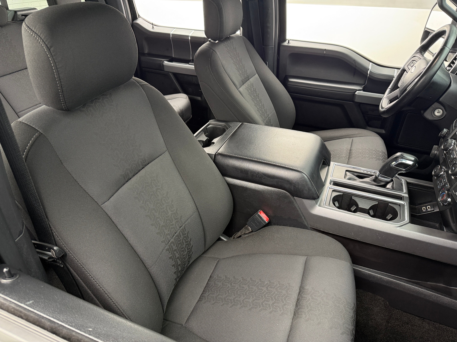 Thumbnail: 2018 Ford Econoline - 2